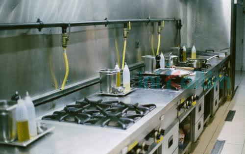 MAKAN BERGIZI GRATIS - Ilustrasi dapur Makan Bergizi Gratis (MBG).
